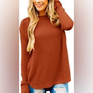 LEANI Pullover Sweater